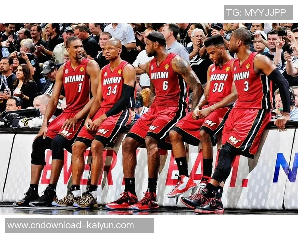 NBA热火与马刺总决赛第七场巅峰对决谁将捧起冠军奖杯的荣耀时刻